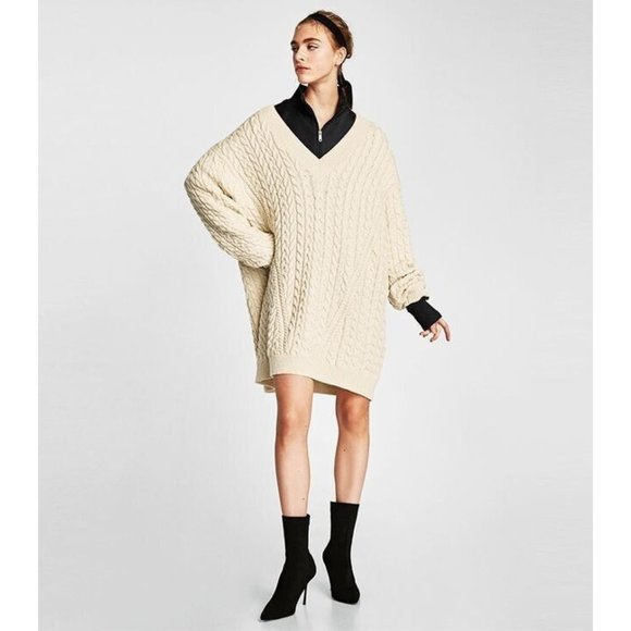 ZARA CABLE KNIT V-NECK SWEATER OVERSIZED SAND S REF. 6873/167/712  BLOGGERS FAVE - Picture 1 of 7